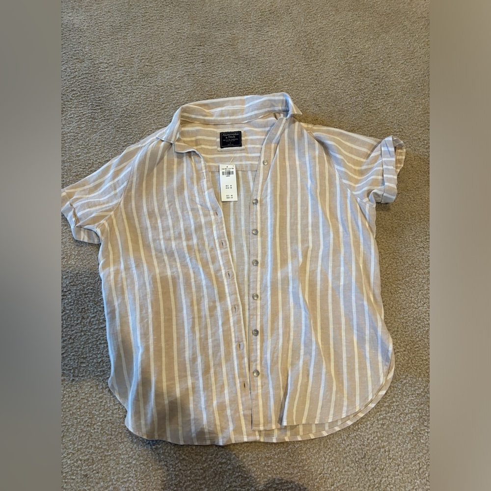 Abercrombie Size Large Tan Collared Striped Shirt